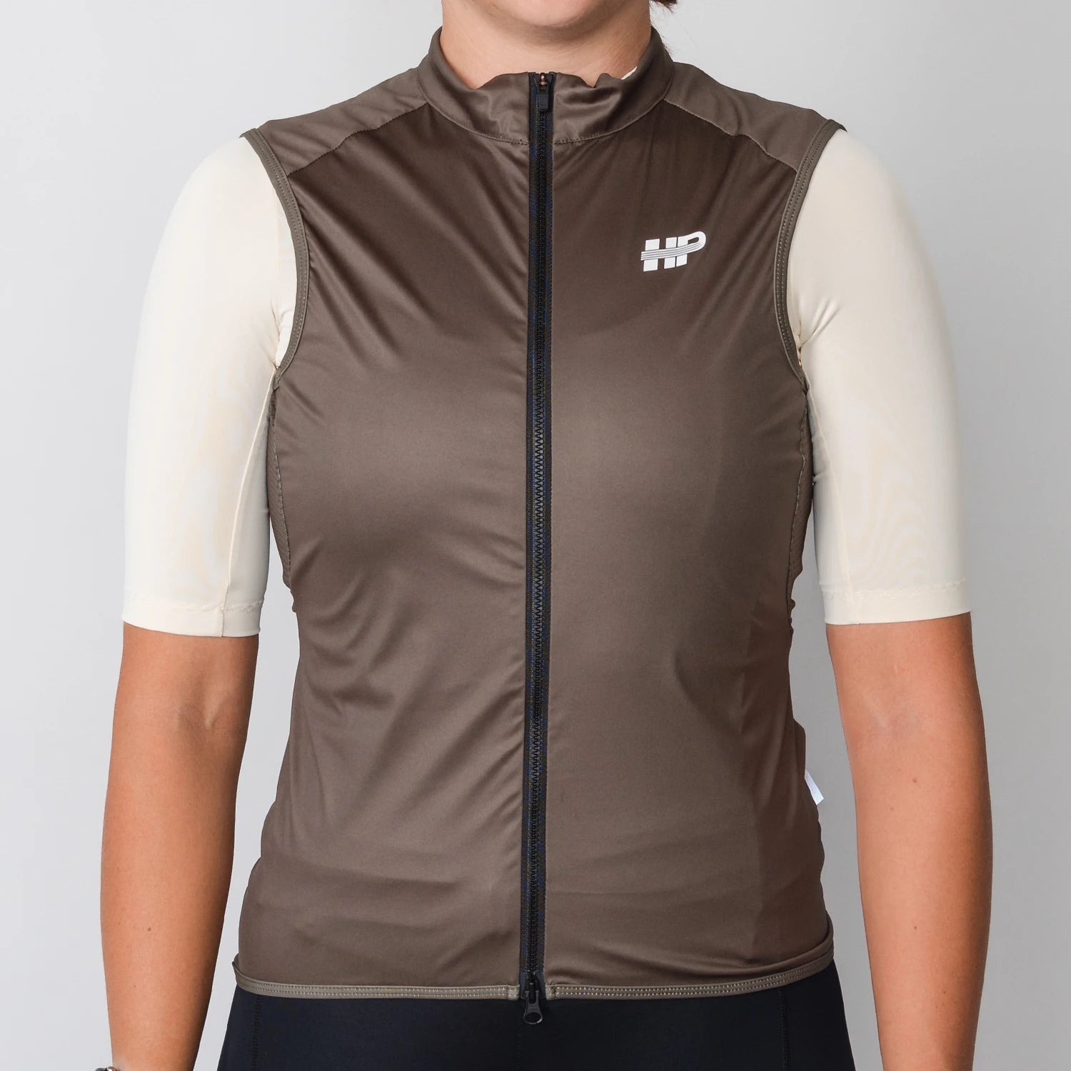 新品 UNCROWD CYCLE TOGS RIDE VEST OLIVEベスト 在庫特価品 - MAGASLAT